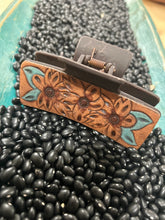 Load image into Gallery viewer, Punchy Large Hair Claws