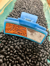 Load image into Gallery viewer, Punchy Large Hair Claws