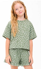 Load image into Gallery viewer, Youth Dots Print Top &amp; Shorts Set
