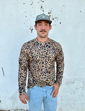 Load image into Gallery viewer, L/S Performance Old School Camo

