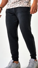 Load image into Gallery viewer, Burlebo | Fleece Jogger | Black
