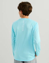 Load image into Gallery viewer, Huk | YOUTH Performace Fishing Shirt Aqua
