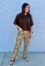 Load image into Gallery viewer, Duck Camo Lightweight Cropped Pants
