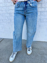 Load image into Gallery viewer, Vervet | HR Barrel Jean

