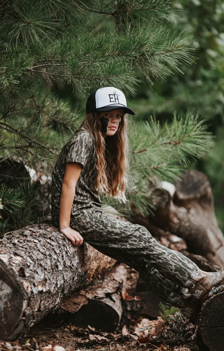 Endless Hunt | YOUTH Bottom Land Tee