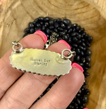 Load image into Gallery viewer, Turquoise Skinny Oval Pendant
