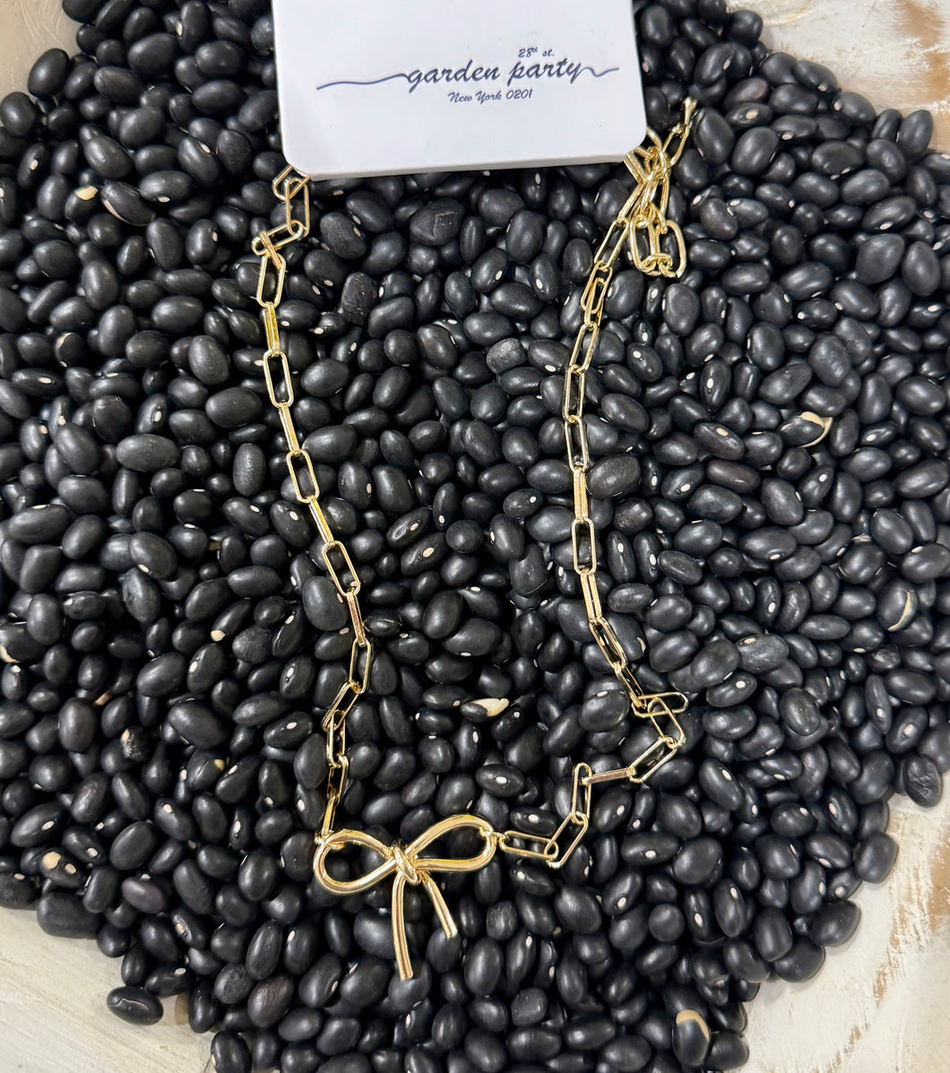 Gold Bow Link Necklace