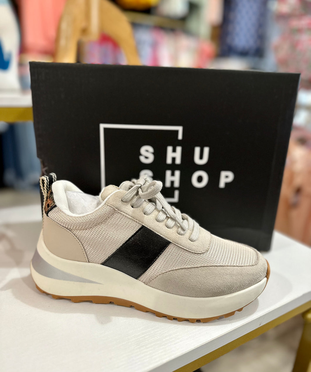 Shushop | Serafina Sneaker