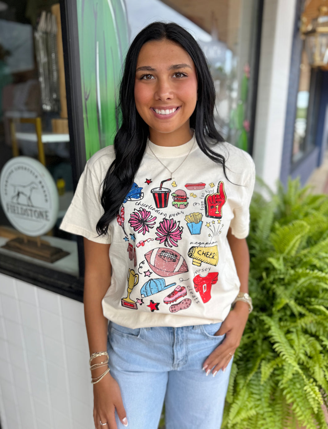 Fan Favorites Tee