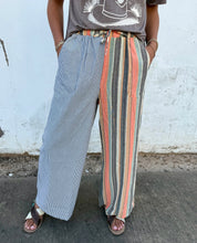 Load image into Gallery viewer, Funky 2Stripe Pants
