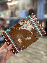 Load image into Gallery viewer, Tooled &amp; Cowhide Wallet
