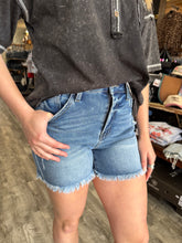 Load image into Gallery viewer, KanCan | HR Denim Short
