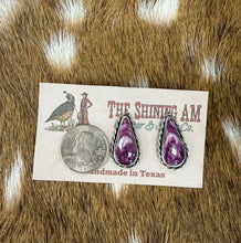 Load image into Gallery viewer, Authentic | Purple Spiny Tear Drop Post
