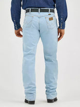 Load image into Gallery viewer, Wrangler | Cowboy Cut Active Flex Bleach
