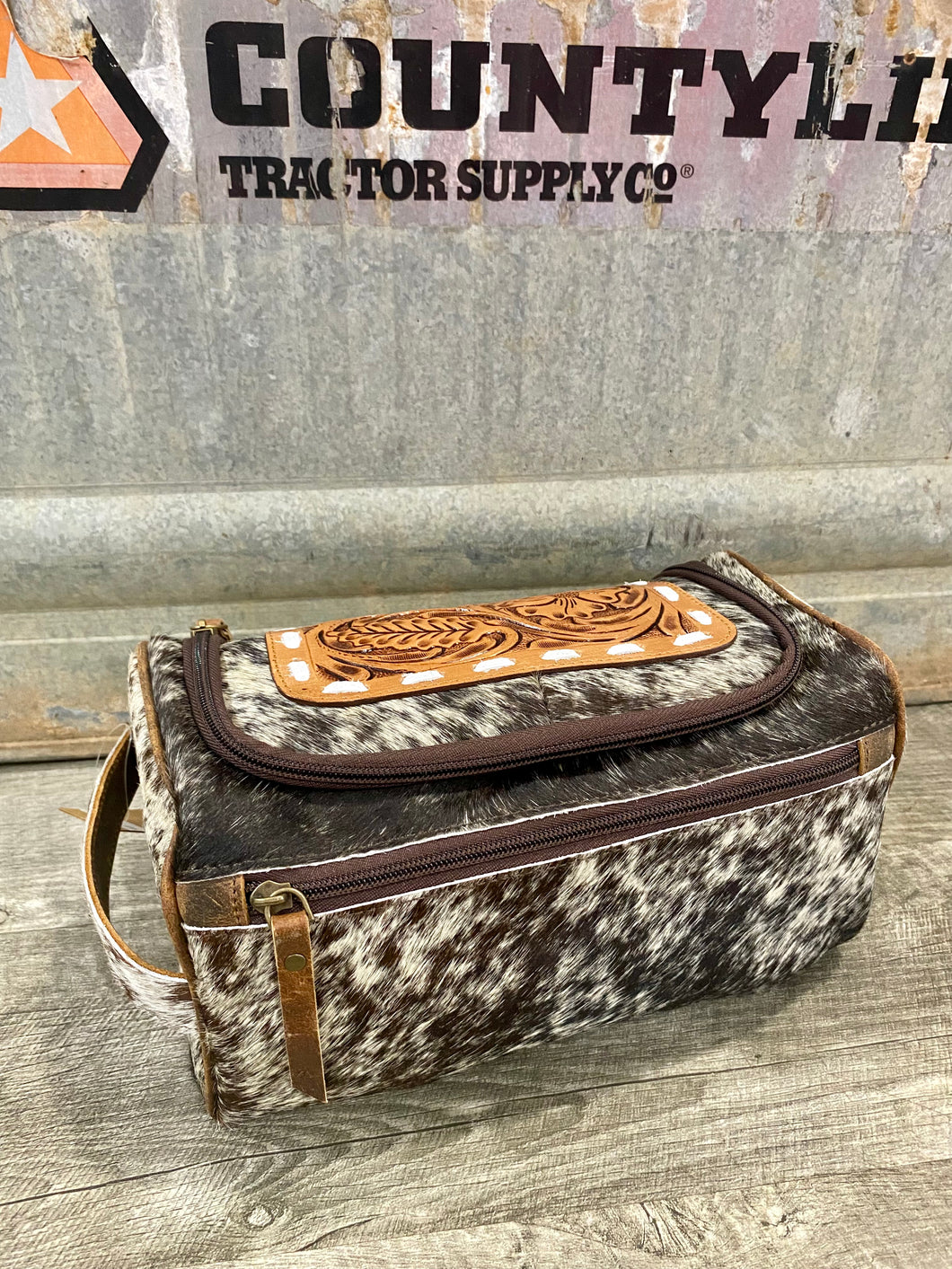 Tooled Brindle Toiletry Bag