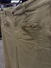 Load image into Gallery viewer, Plus Size Olive Darling Snaffle Bit Jeans
