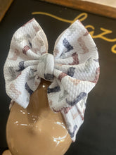 Load image into Gallery viewer, Little Buffalo Newborn Bows (multi color)
