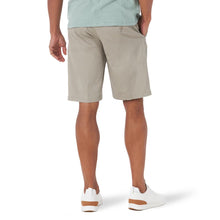 Load image into Gallery viewer, Lee Extreme Motion Shorts Men’s
